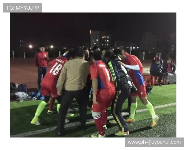 吉利光明杯足球赛事精彩落幕 各队竞技激烈球迷热情高涨